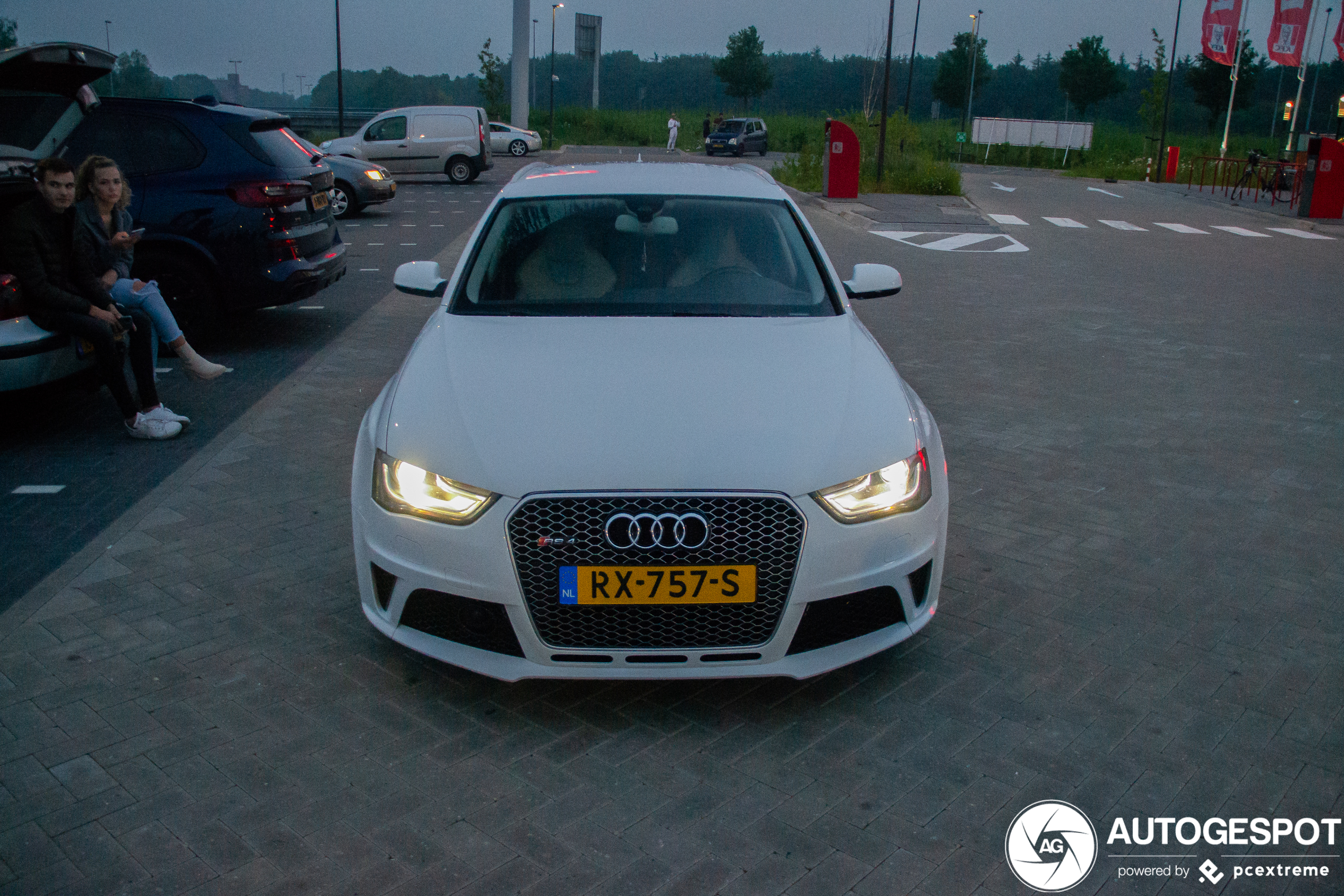 Audi RS4 Avant B8