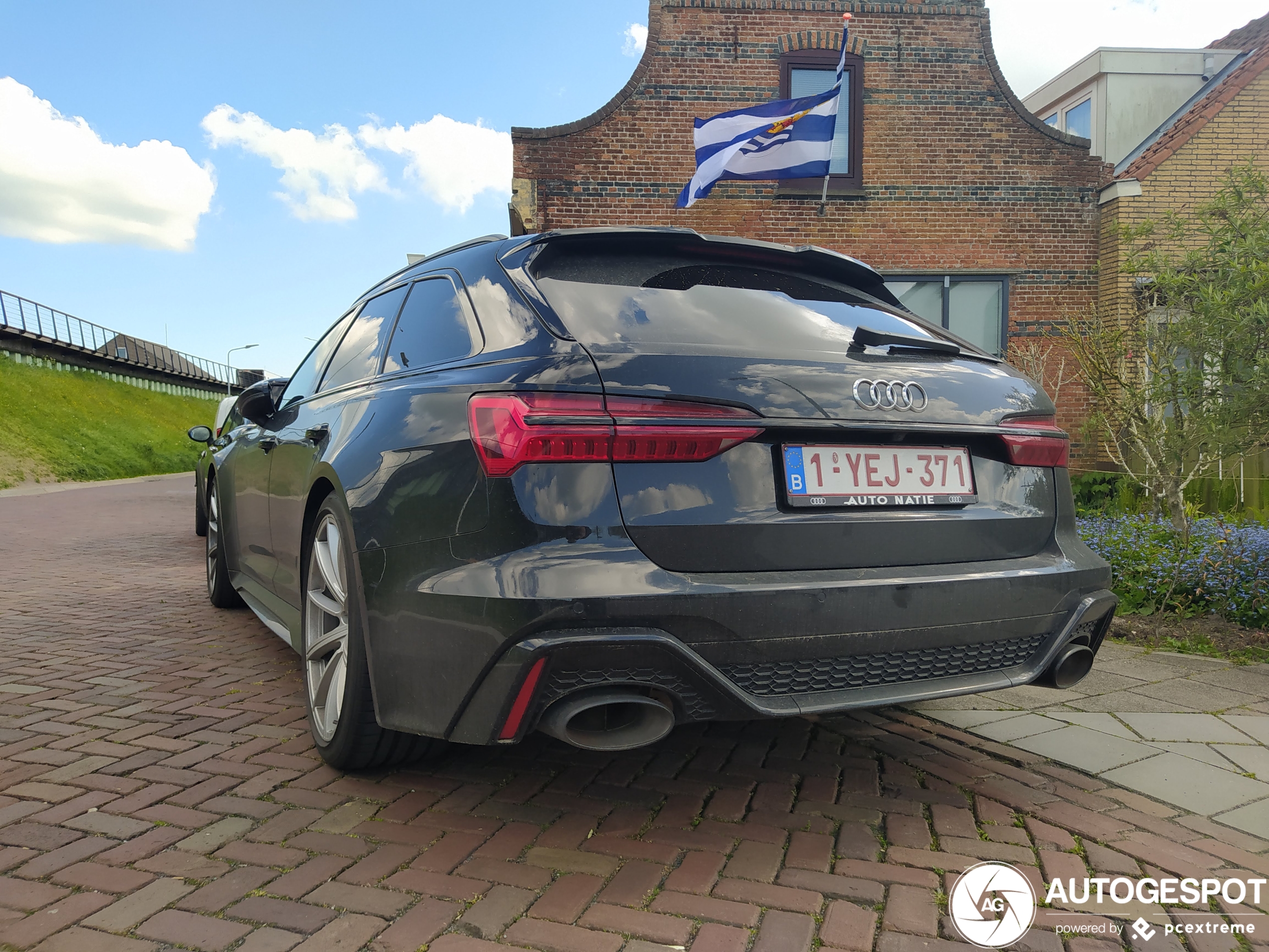 Audi RS6 Avant C8