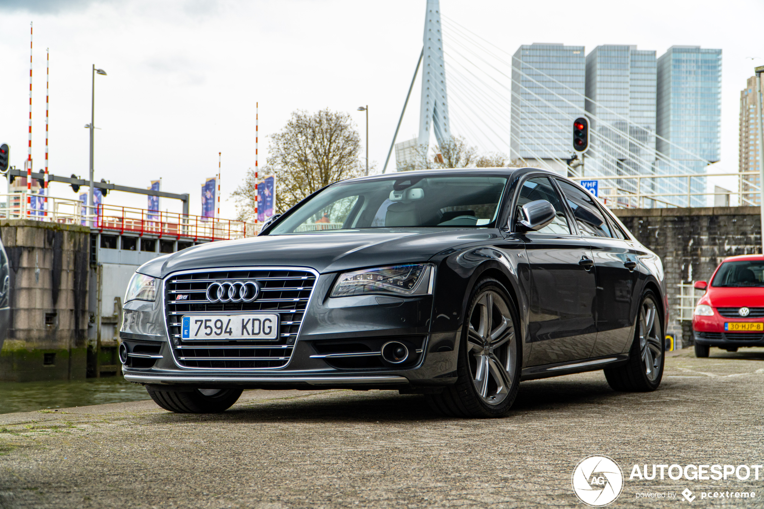 Audi S8 D4