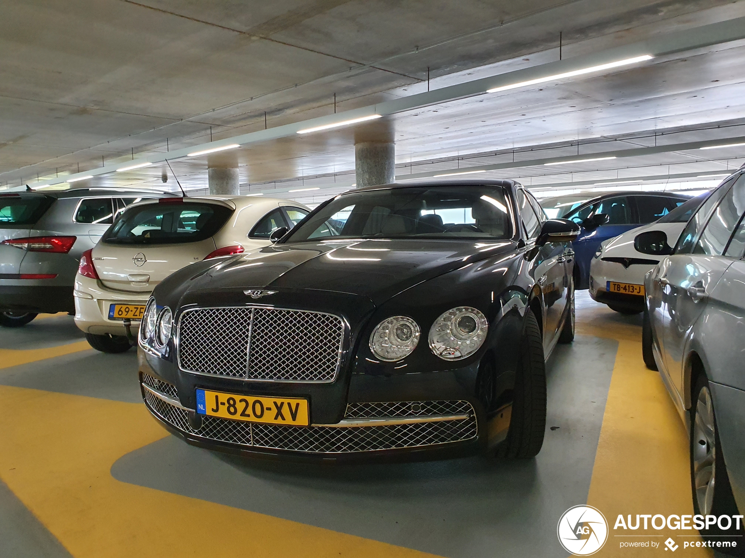 Bentley Flying Spur W12