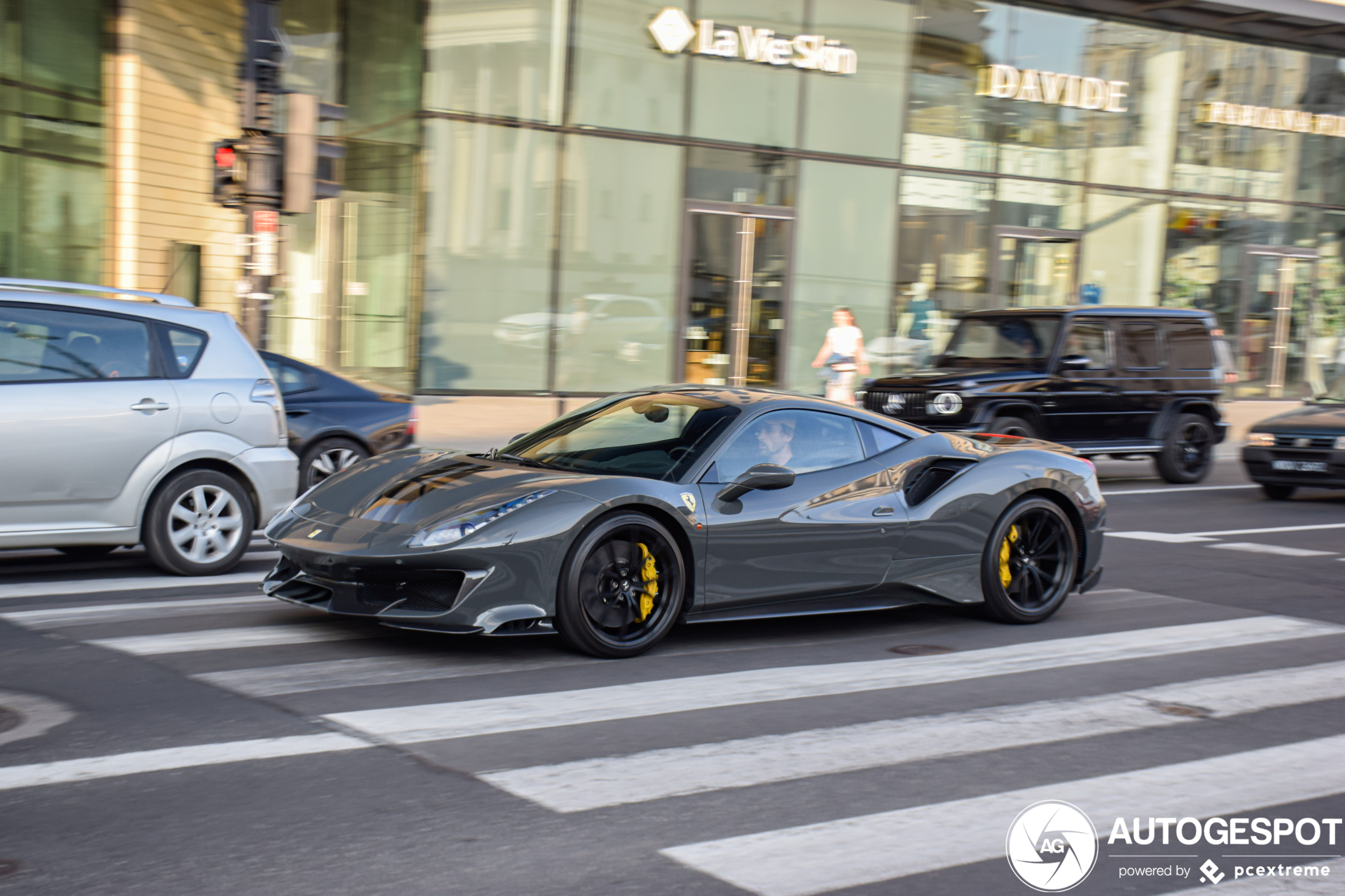 Ferrari 488 Pista