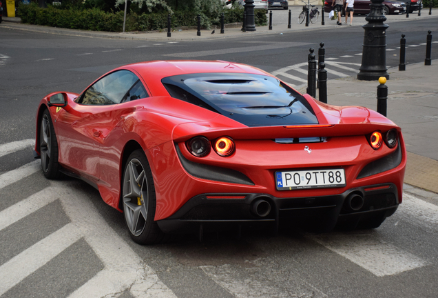 Ferrari F8 Tributo