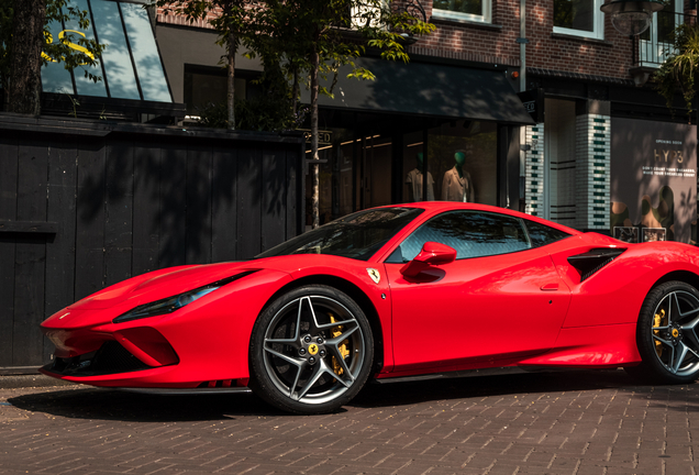 Ferrari F8 Tributo