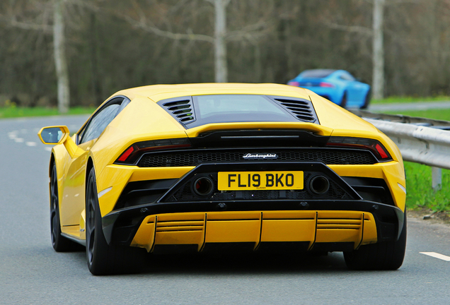 Lamborghini Huracán LP640-4 EVO