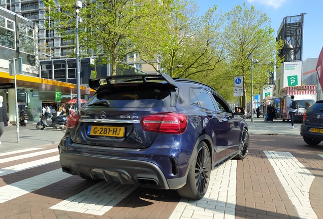 Mercedes-AMG GLA 45 X156 2017