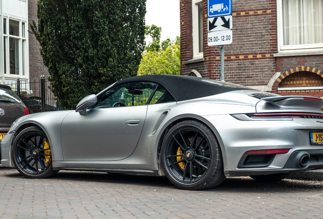 Porsche 992 Turbo S Cabriolet