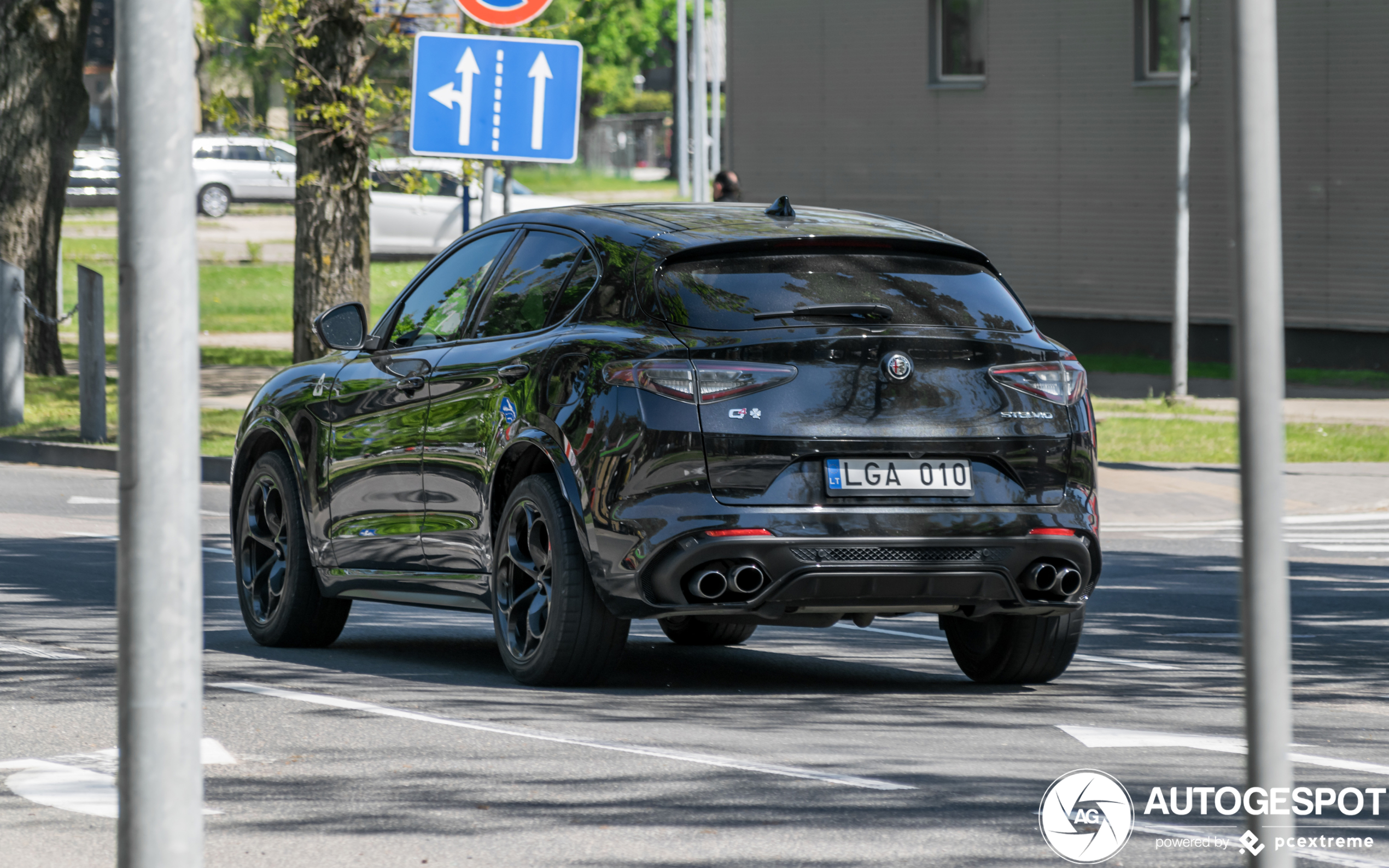 Alfa Romeo Stelvio Quadrifoglio 2020