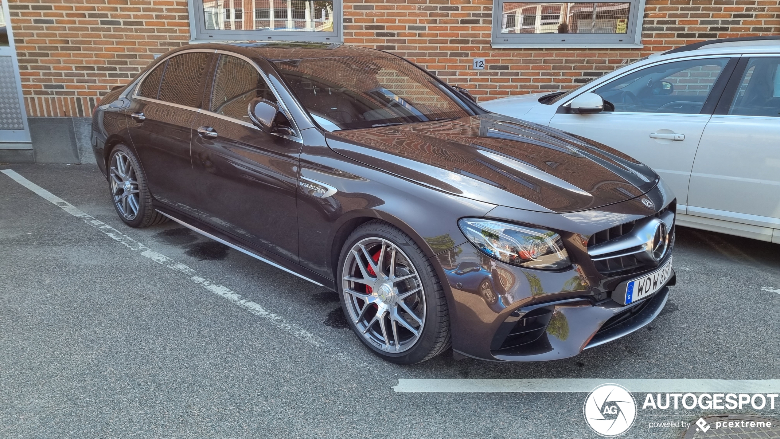 Mercedes-AMG E 63 S W213