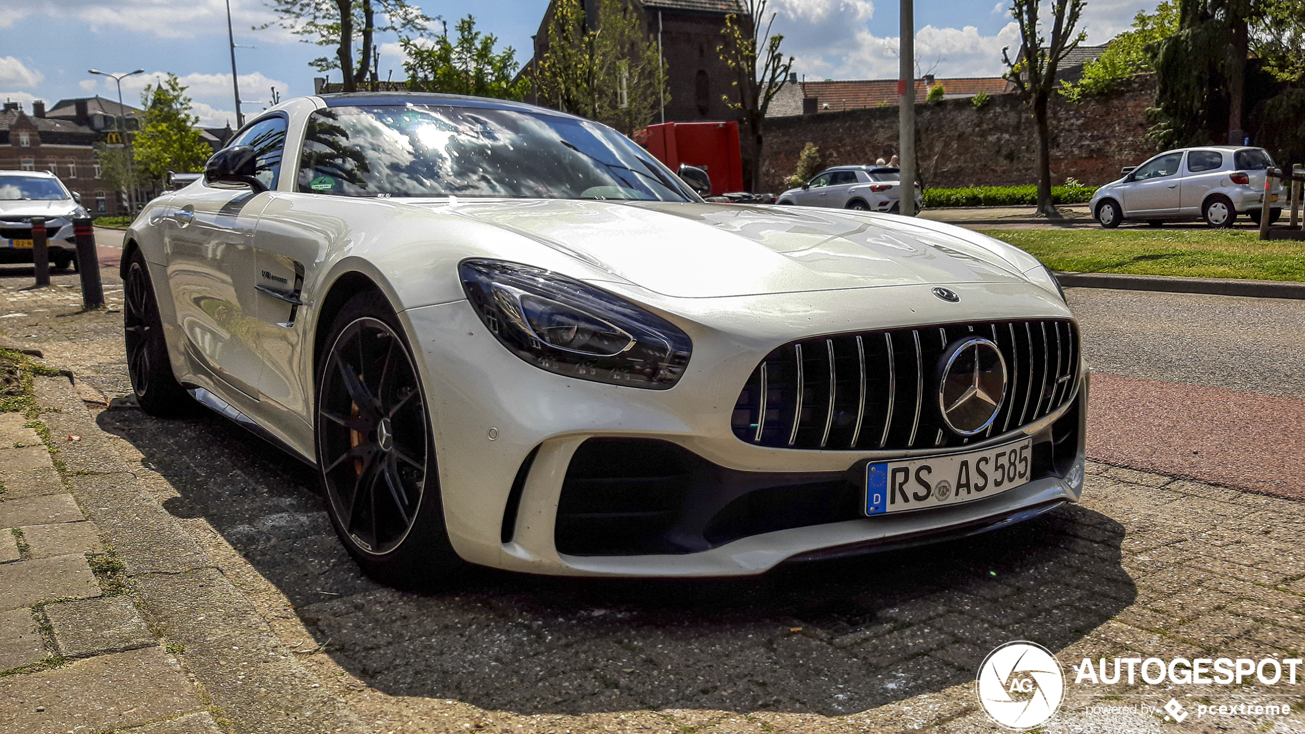 Mercedes-AMG GT R C190