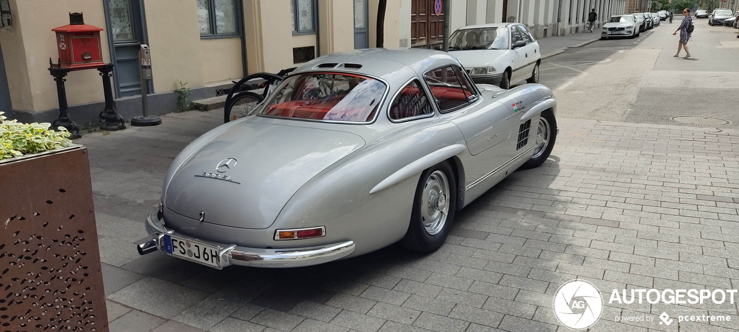 Mercedes-Benz 300SL Gullwing