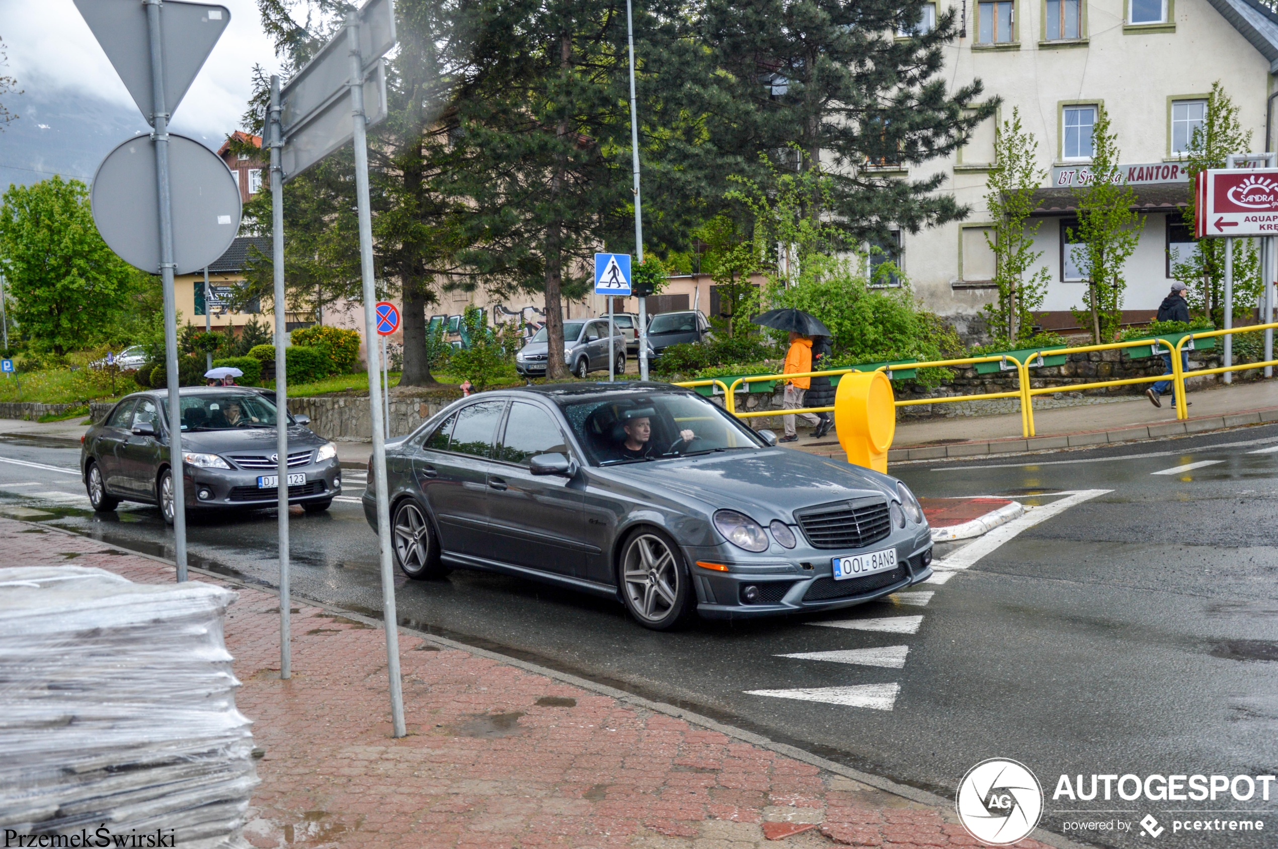 Mercedes-Benz E 63 AMG