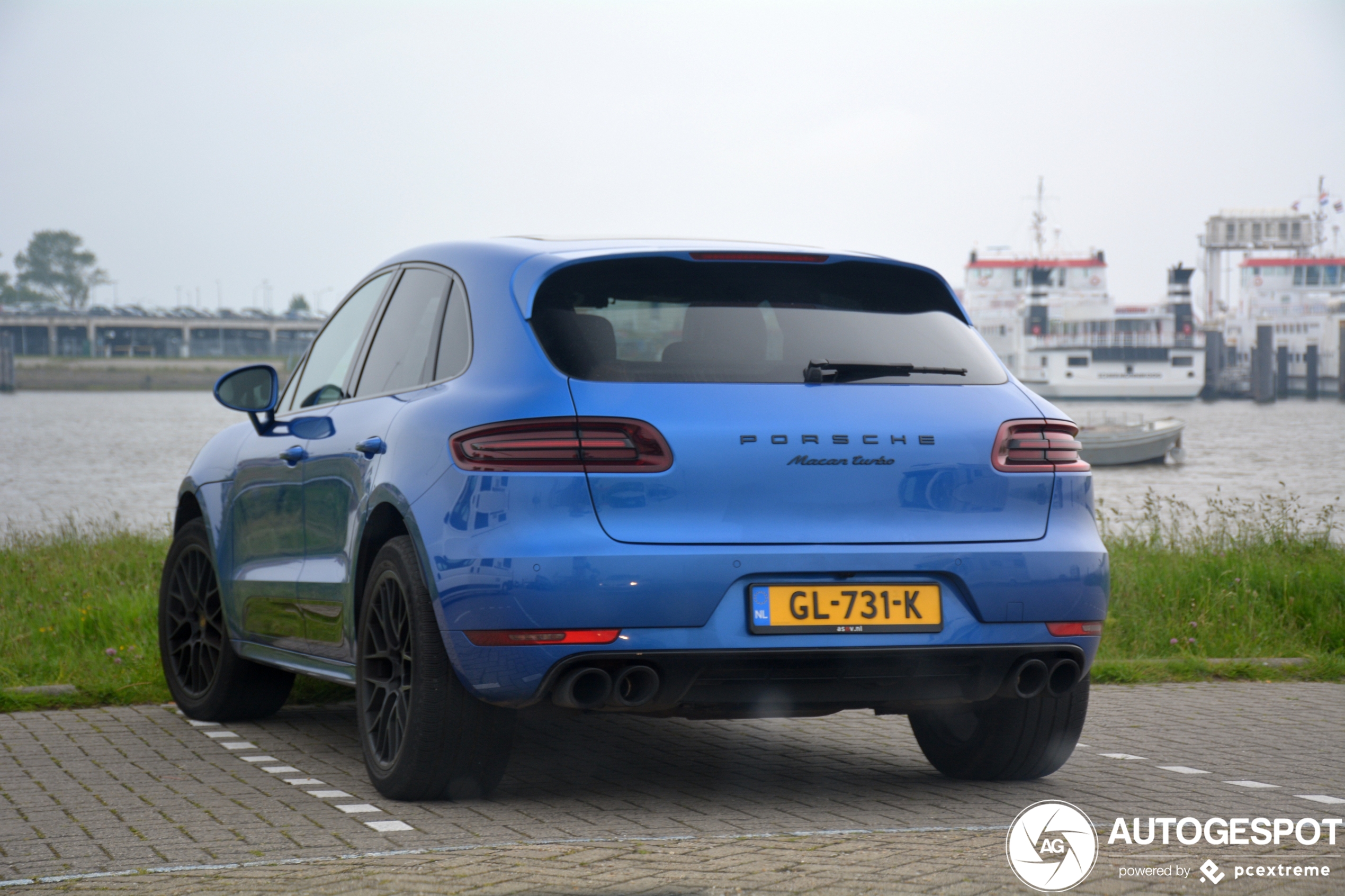 Porsche 95B Macan Turbo