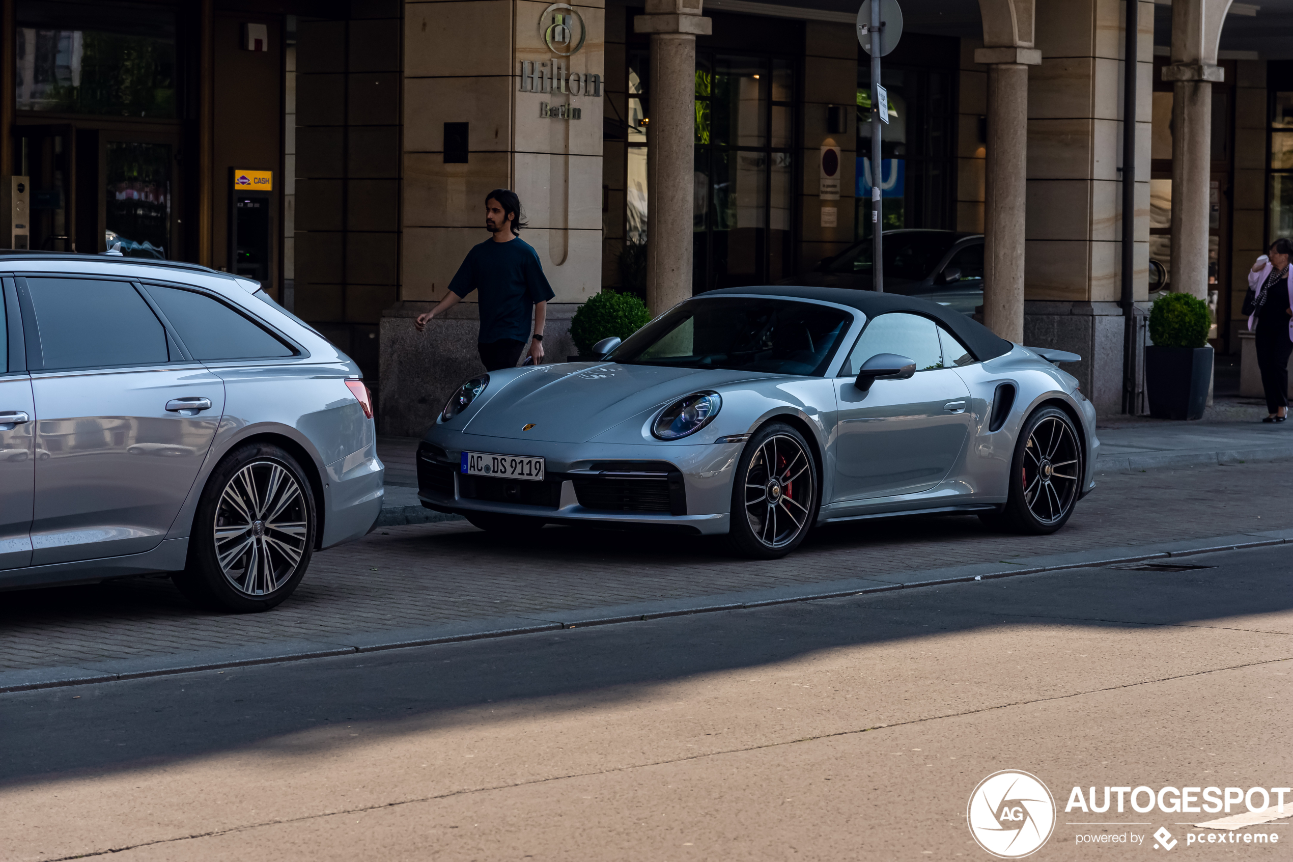 Porsche 992 Turbo Cabriolet