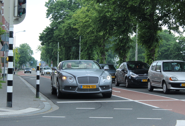 Bentley Continental GTC V8