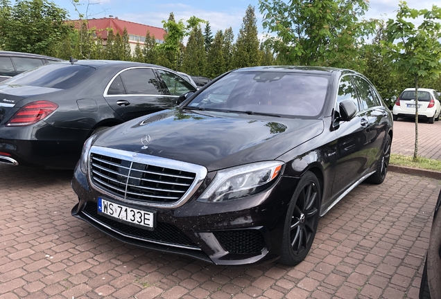 Mercedes-Benz S 63 AMG V222