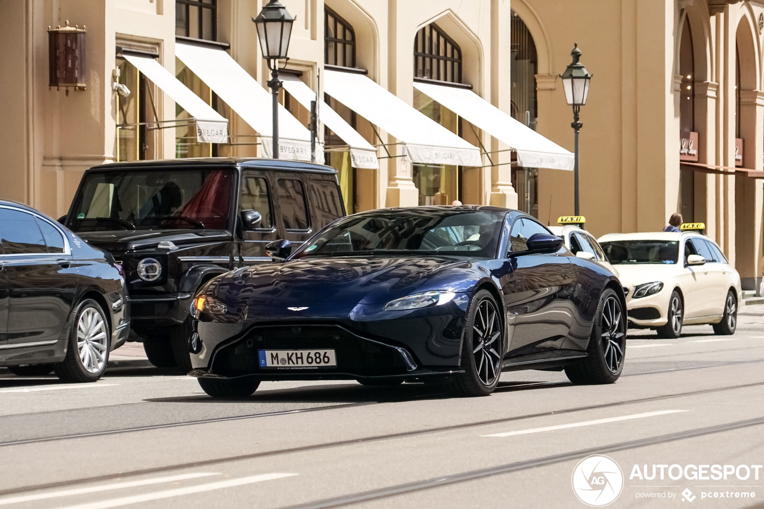 Aston Martin V8 Vantage 2018