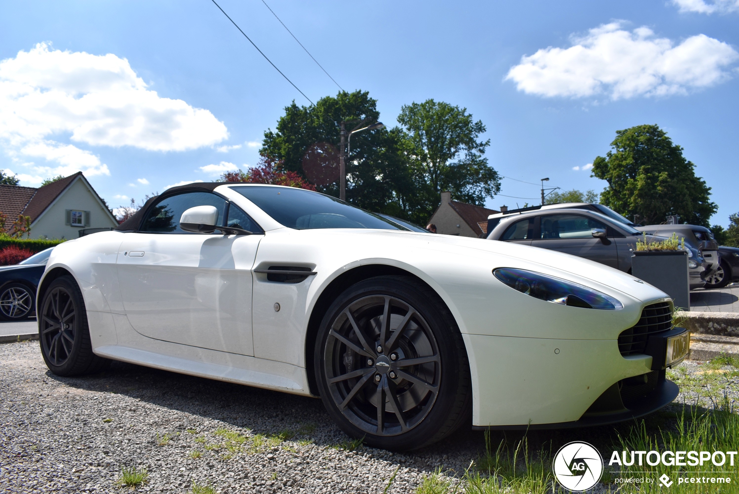 Aston Martin V8 Vantage N430 Roadster