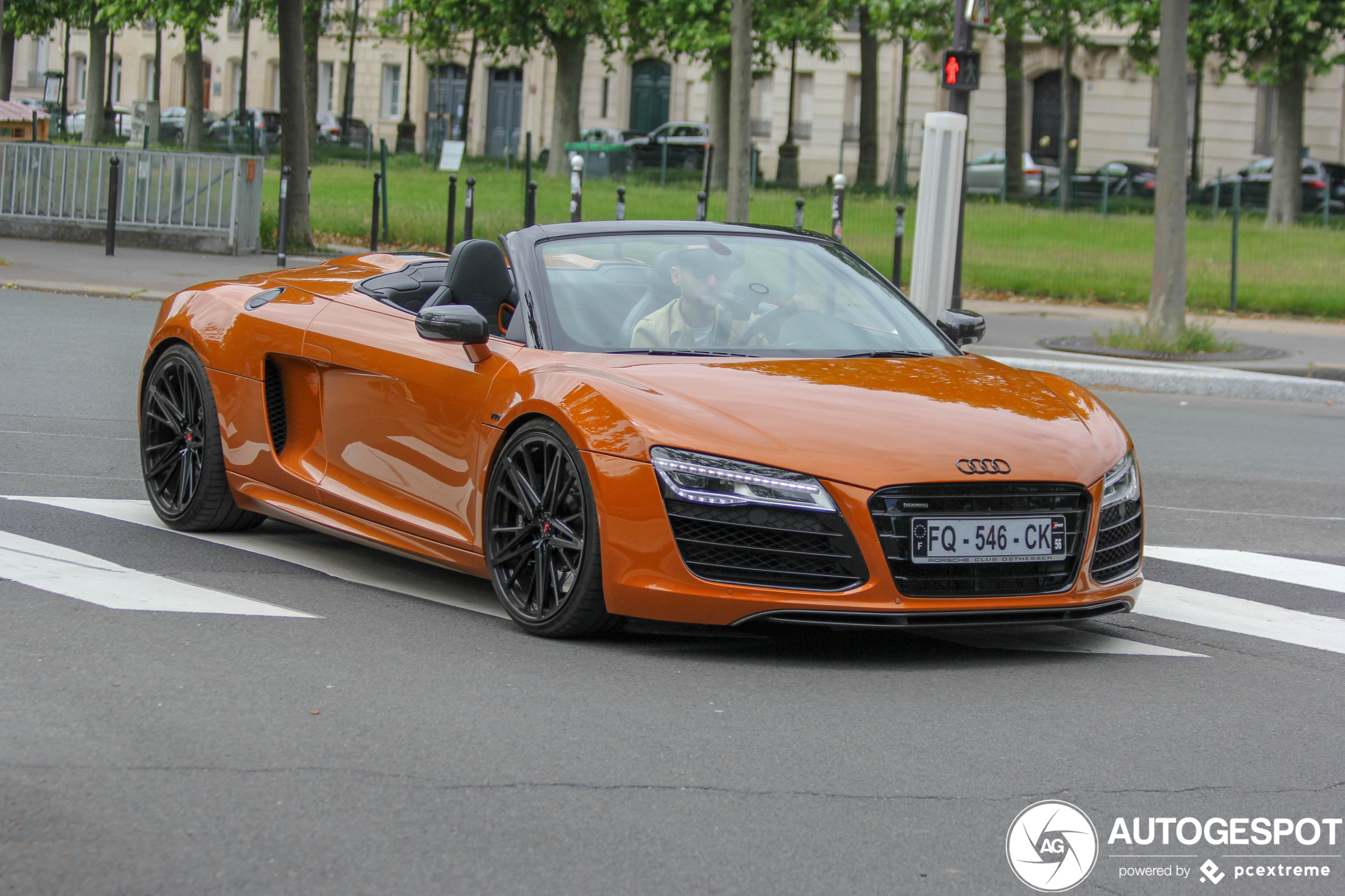 Audi R8 V10 Spyder 2013