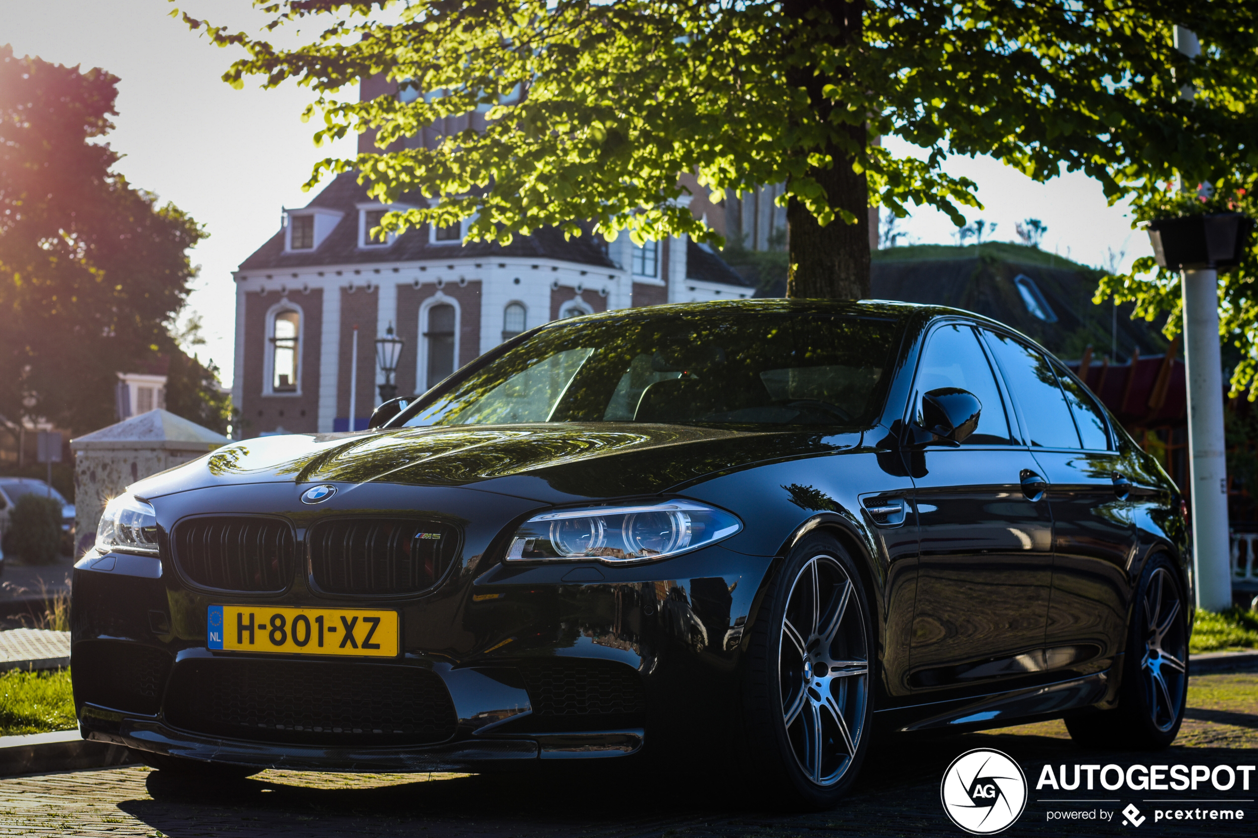 BMW M5 F10 2014