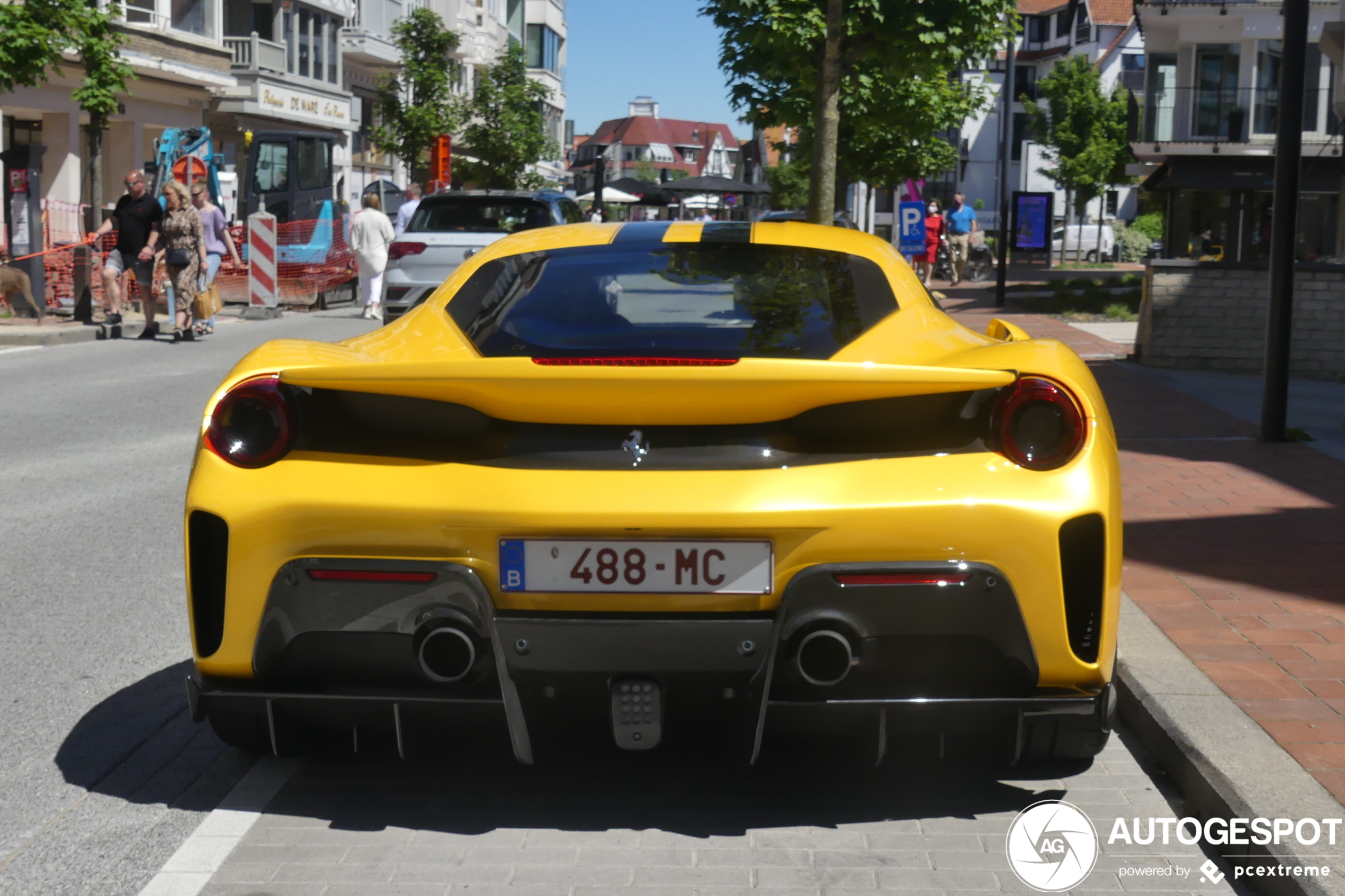 Ferrari 488 Pista