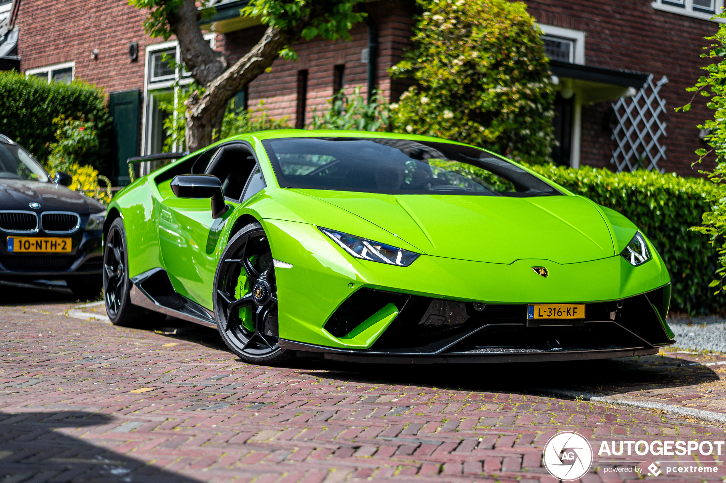 Lamborghini Huracán LP640-4 Performante