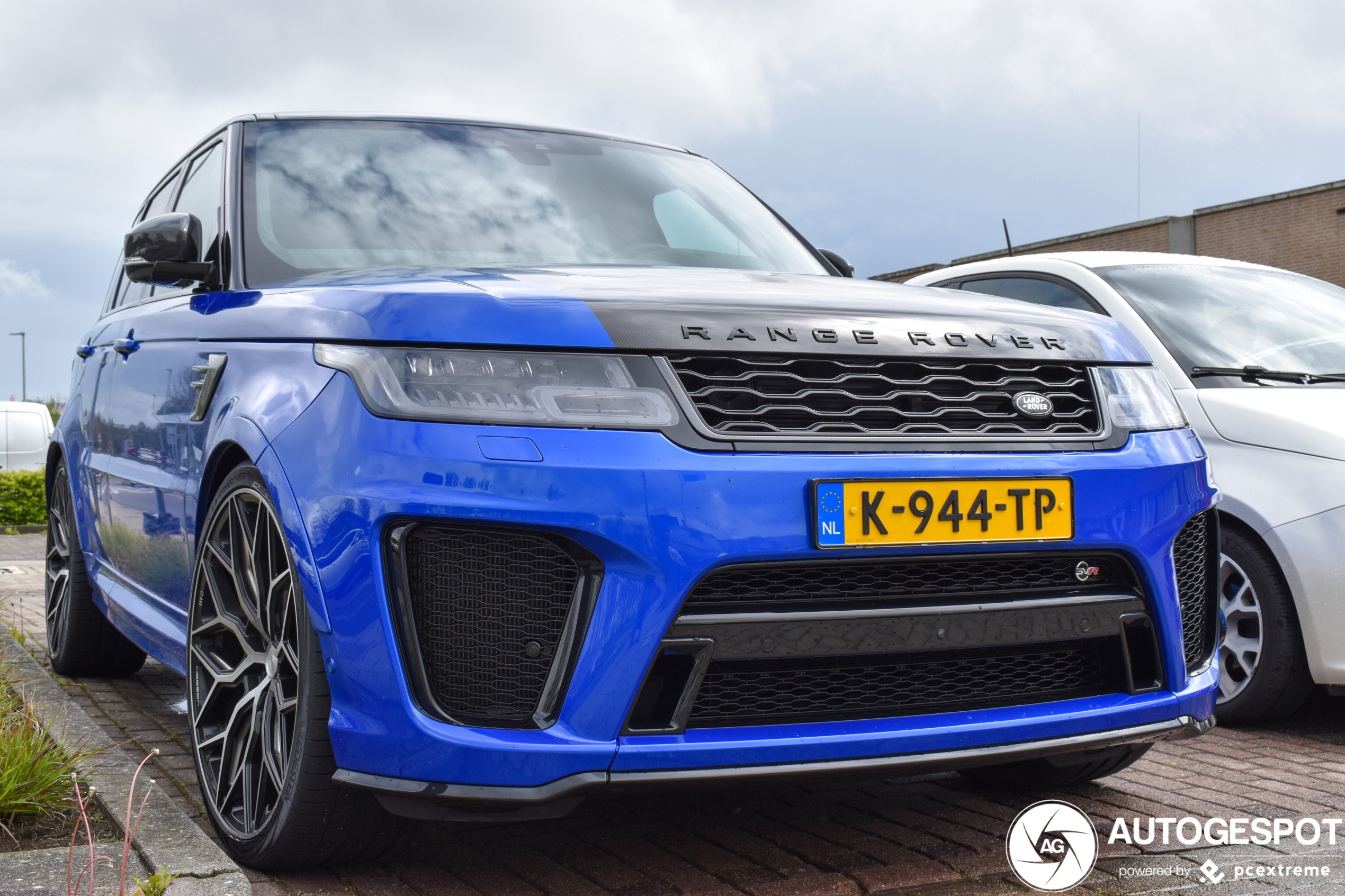 Land Rover Range Rover Sport SVR 2018 Carbon Edition