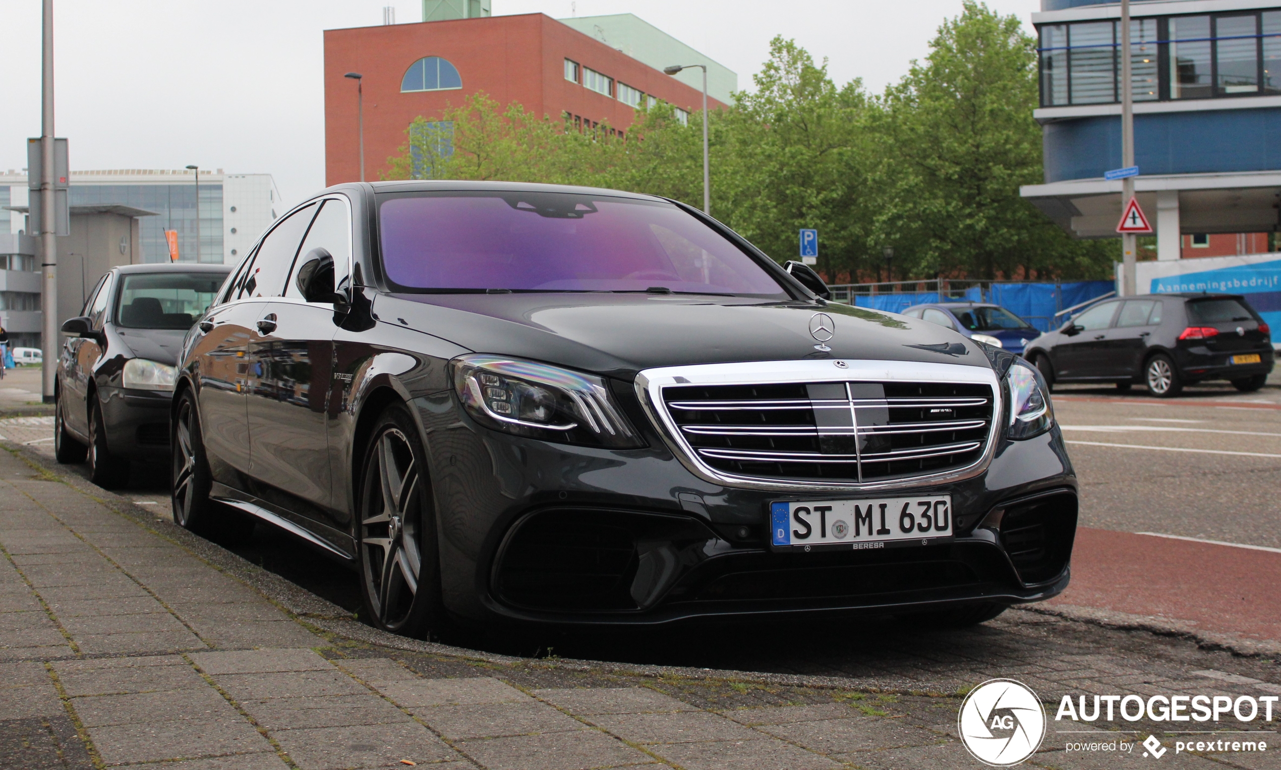 Mercedes-AMG S 63 V222 2017