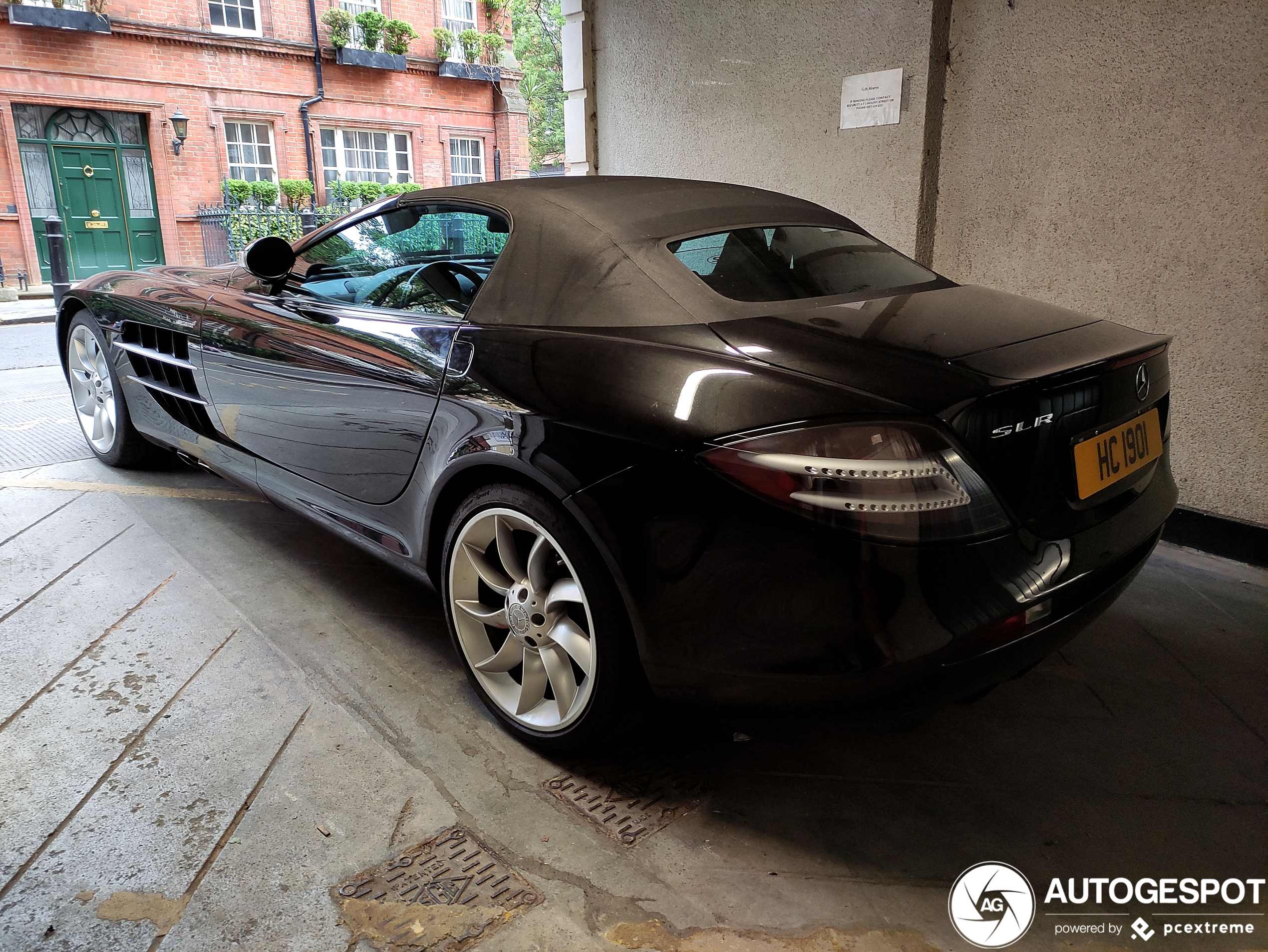 Mercedes-Benz SLR McLaren Roadster