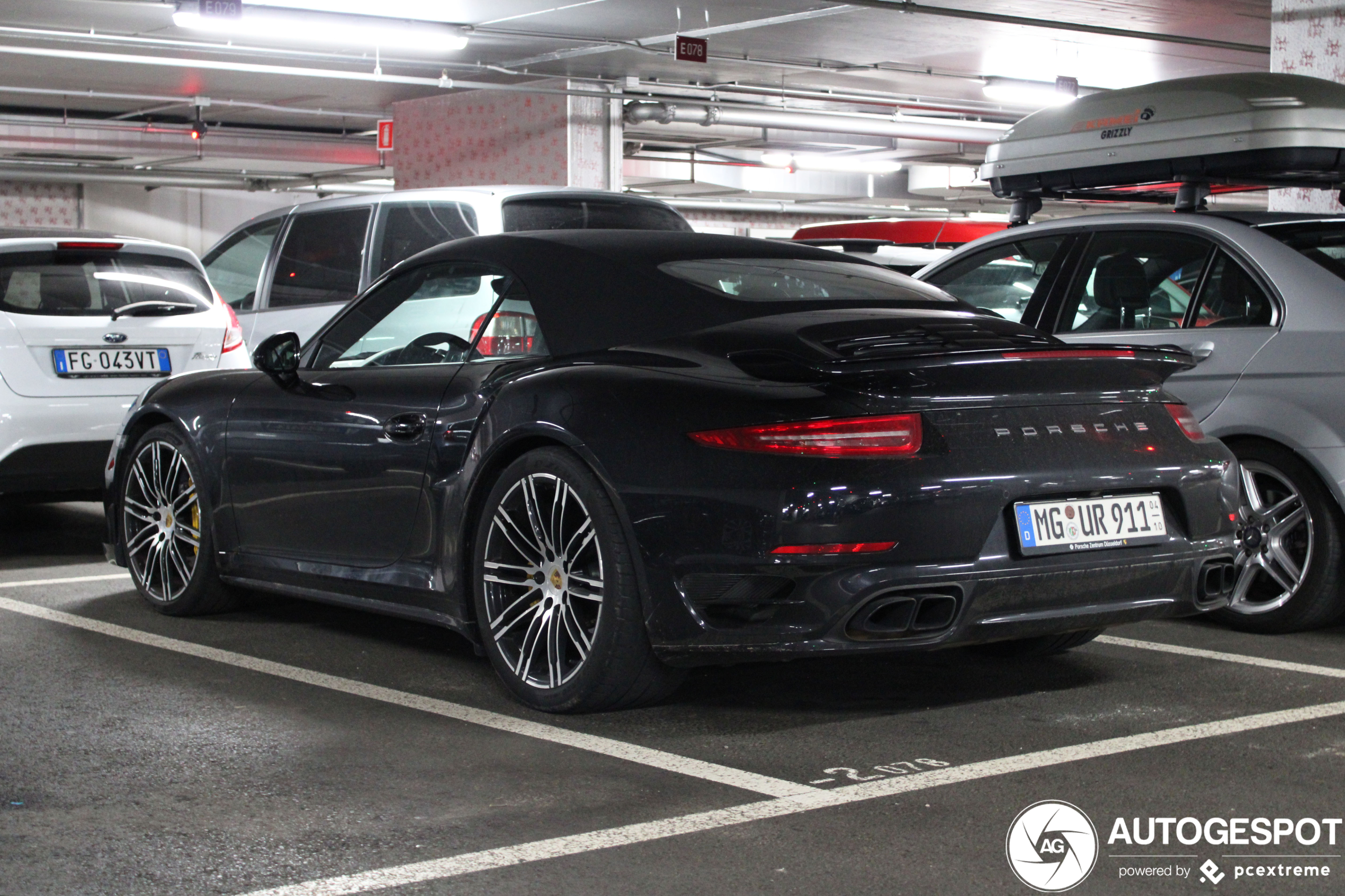 Porsche 991 Turbo S Cabriolet MkI