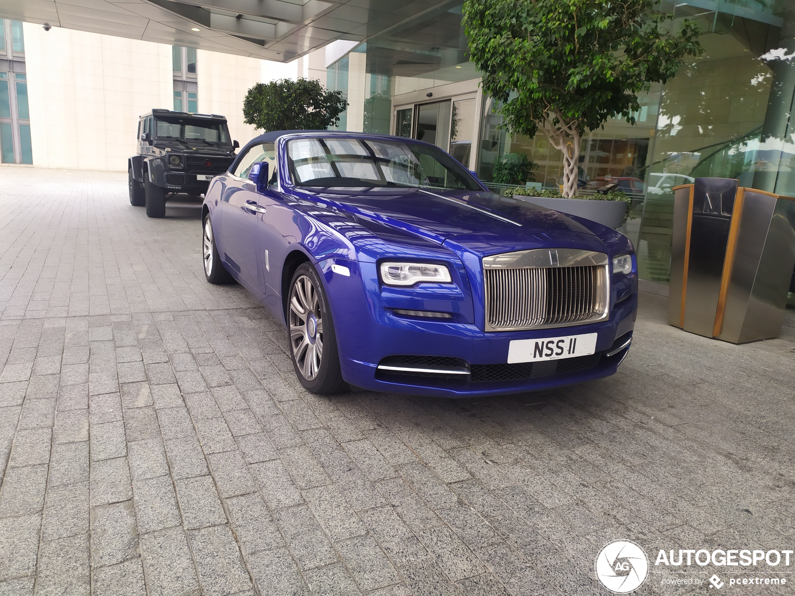 Rolls-Royce Dawn