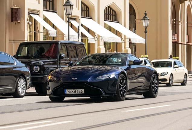 Aston Martin V8 Vantage 2018