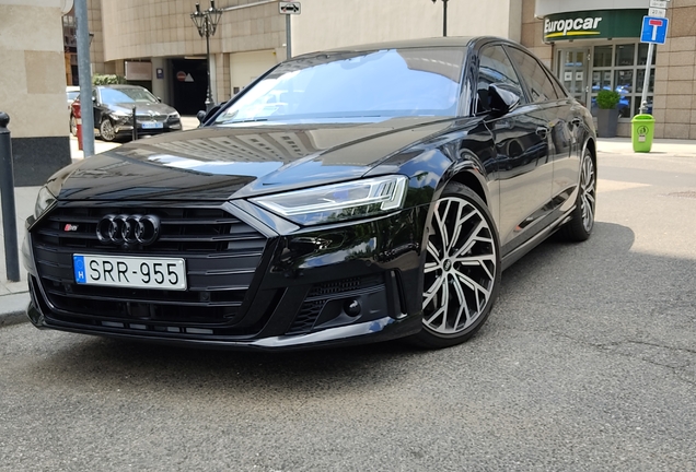 Audi S8 D5