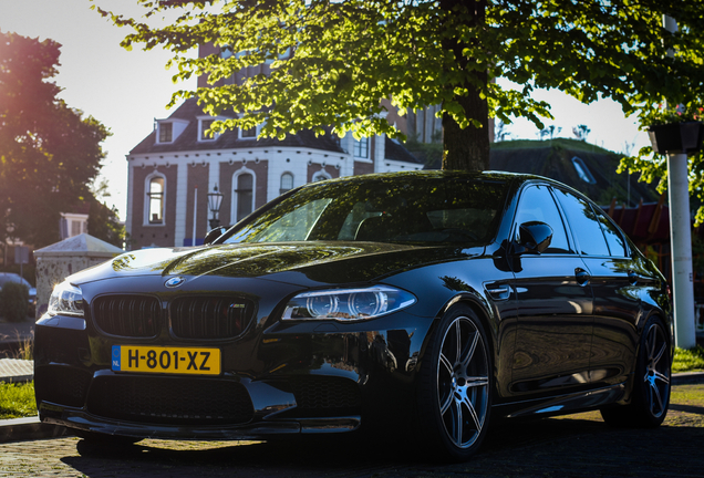 BMW M5 F10 2014