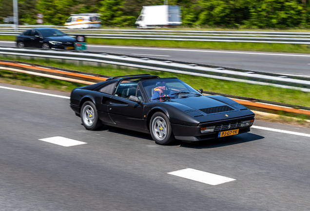 Ferrari 328 GTS