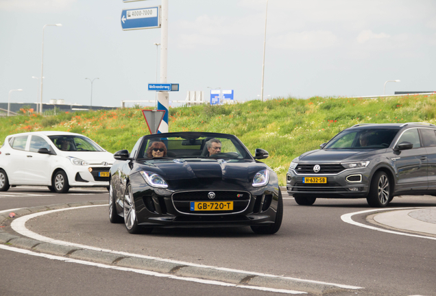 Jaguar F-TYPE S V8 Convertible