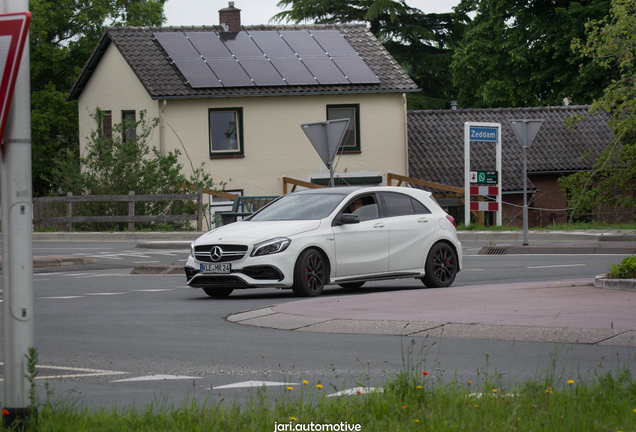 Mercedes-AMG A 45 W176 2015