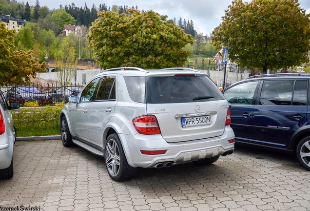 Mercedes-Benz ML 63 AMG W164 2009