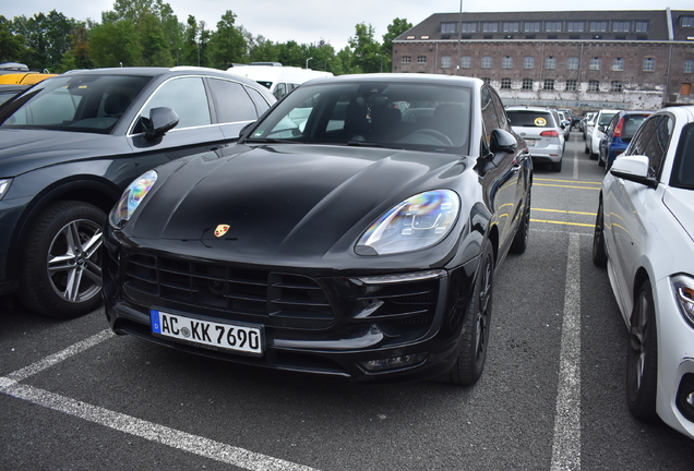 Porsche 95B Macan GTS MkI