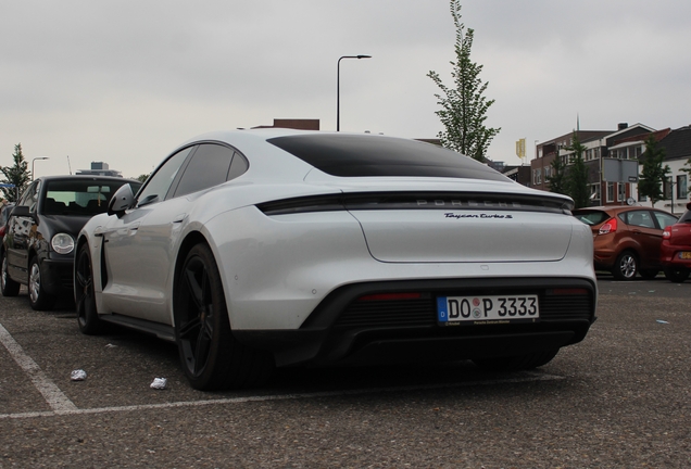 Porsche Taycan Turbo S