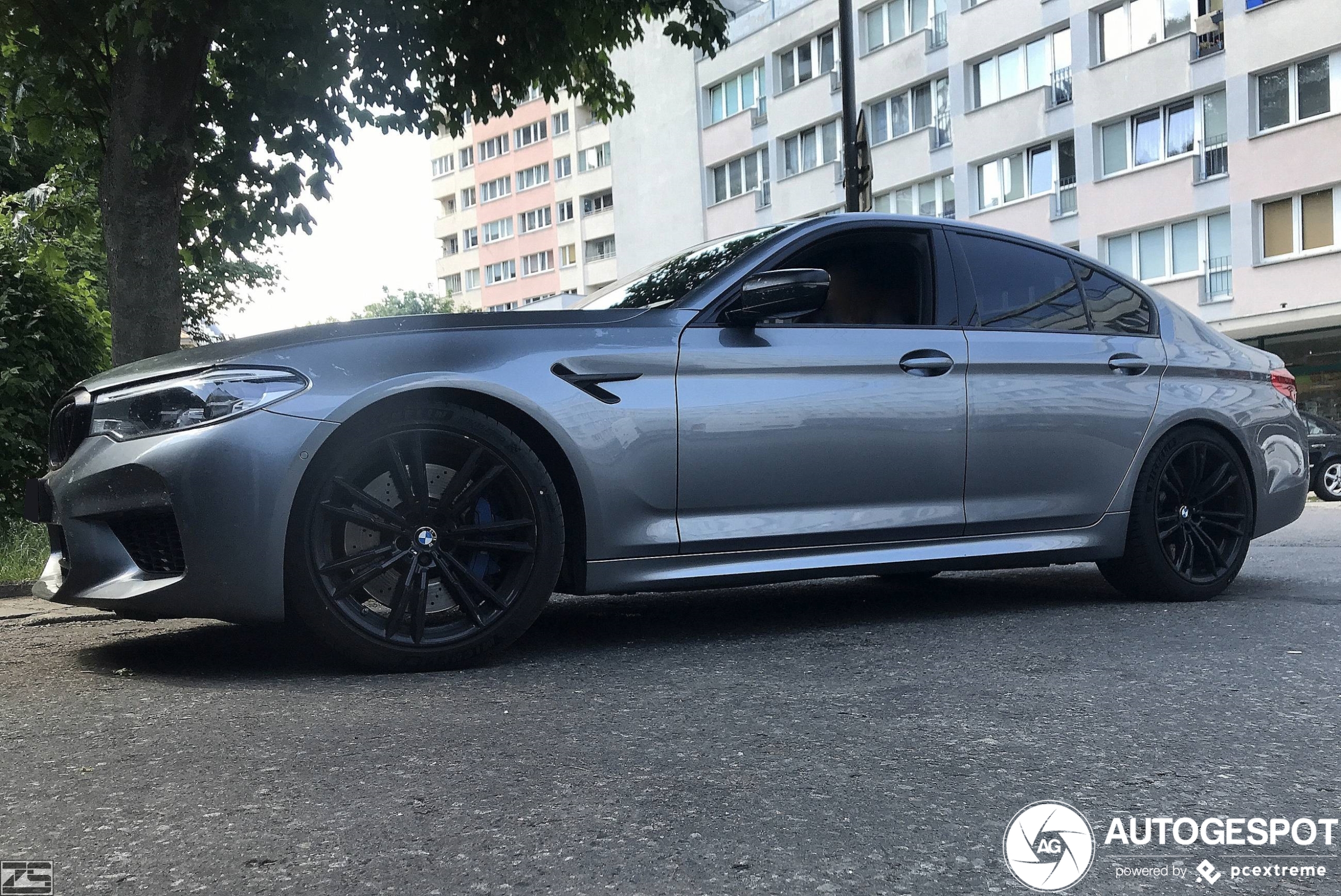 BMW M5 F90