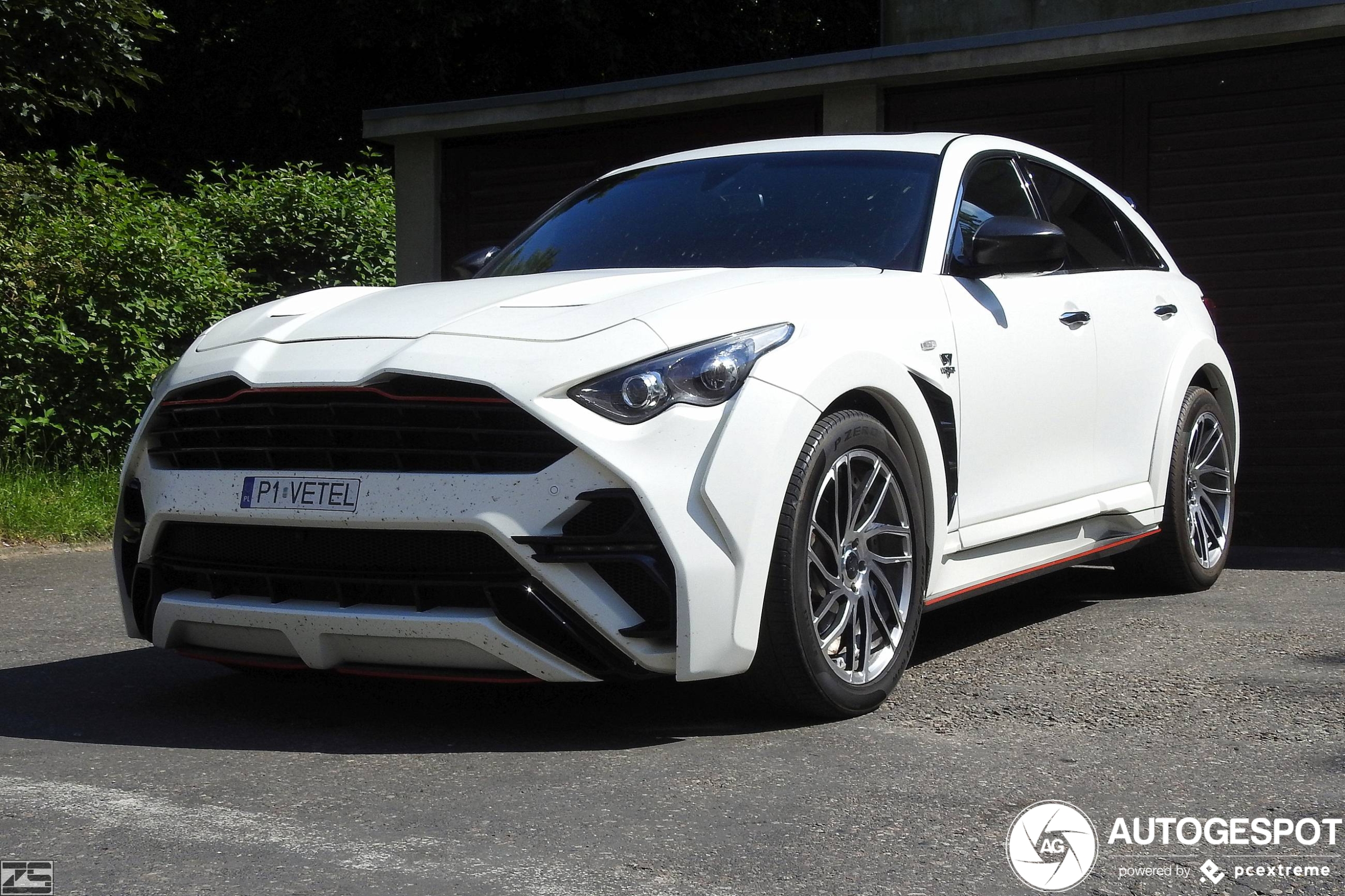Infiniti FX Sebastian Vettel Version SCL Global Concept