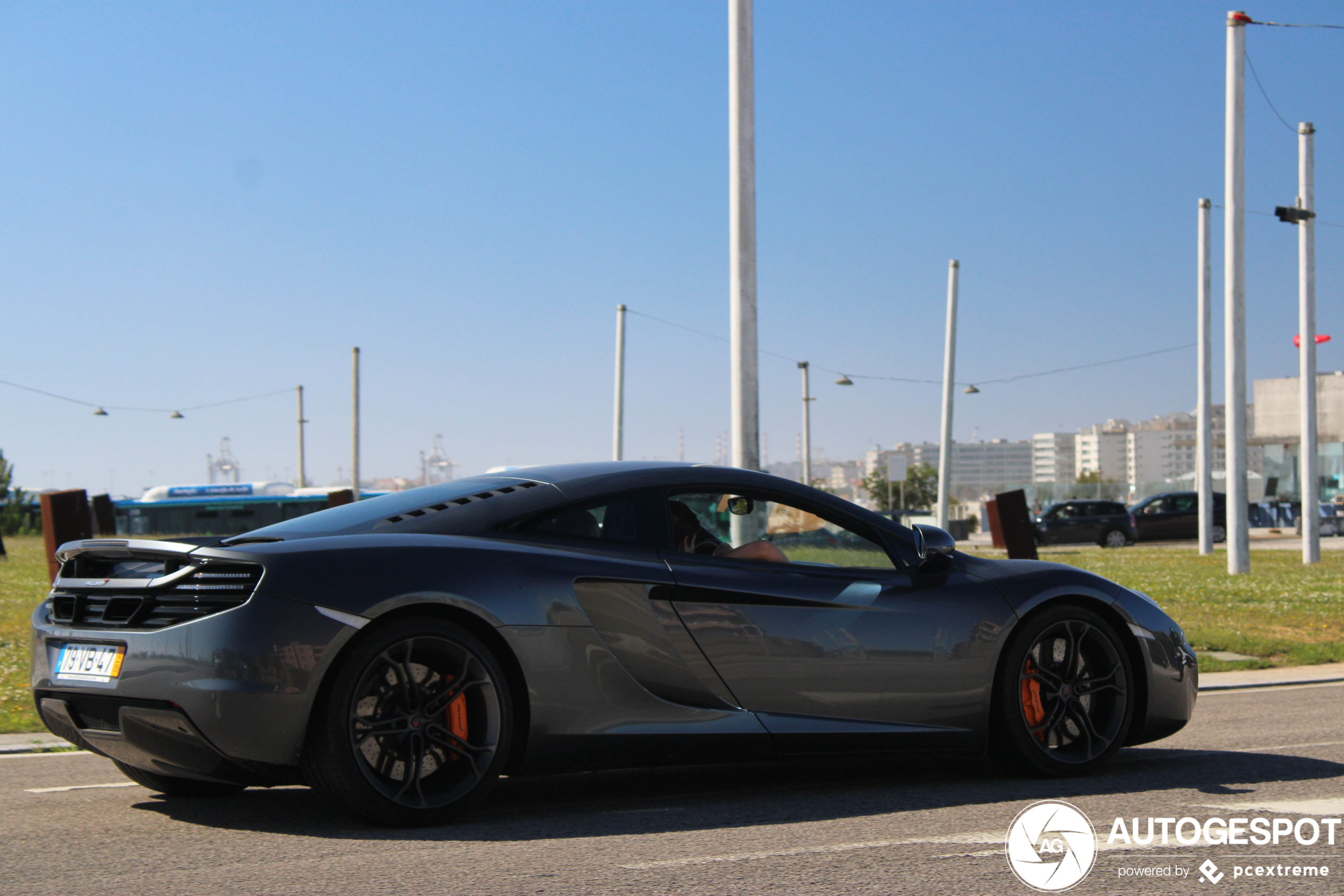 McLaren 12C