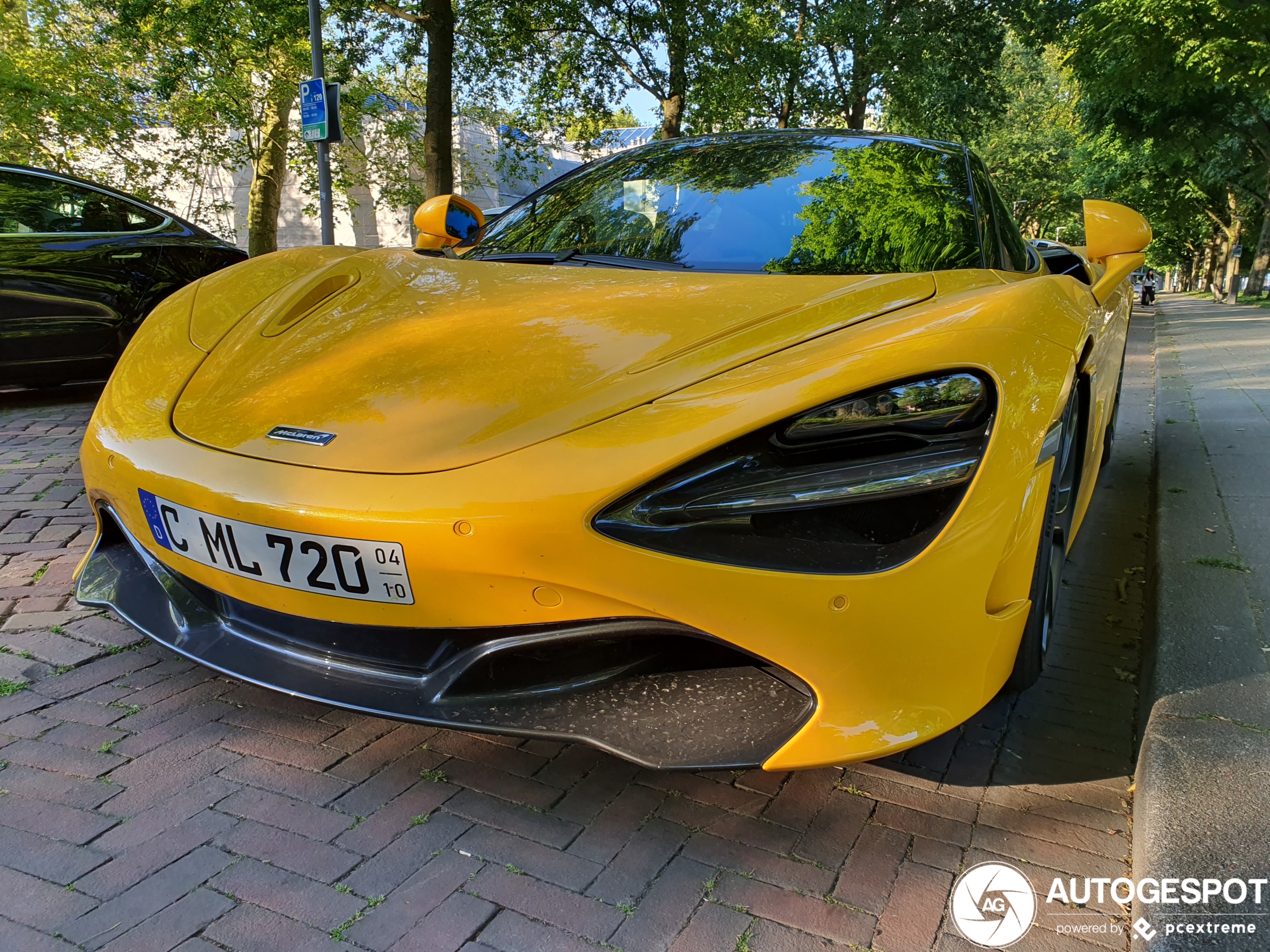 McLaren 720S