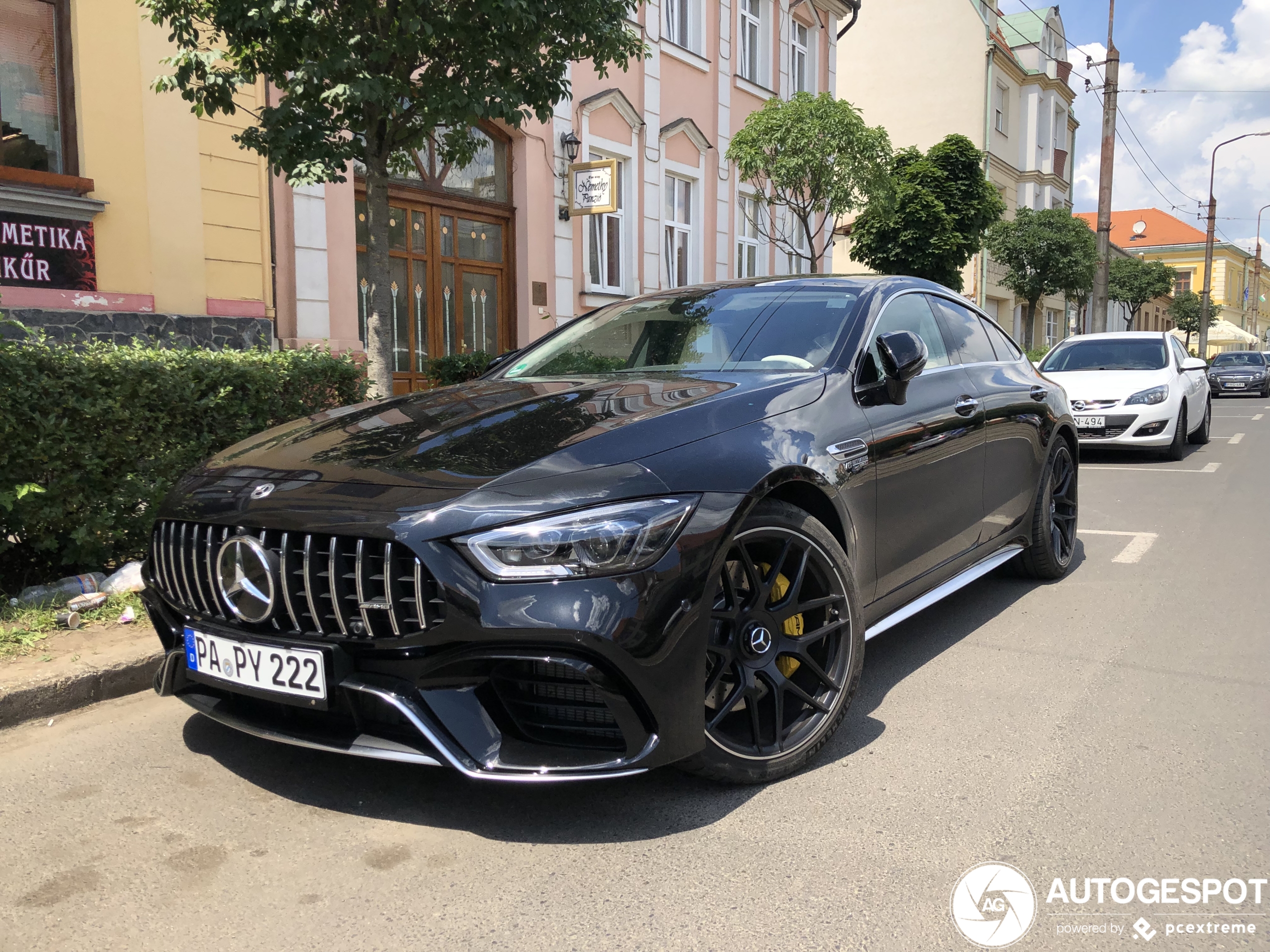 Mercedes-AMG GT 63 S X290