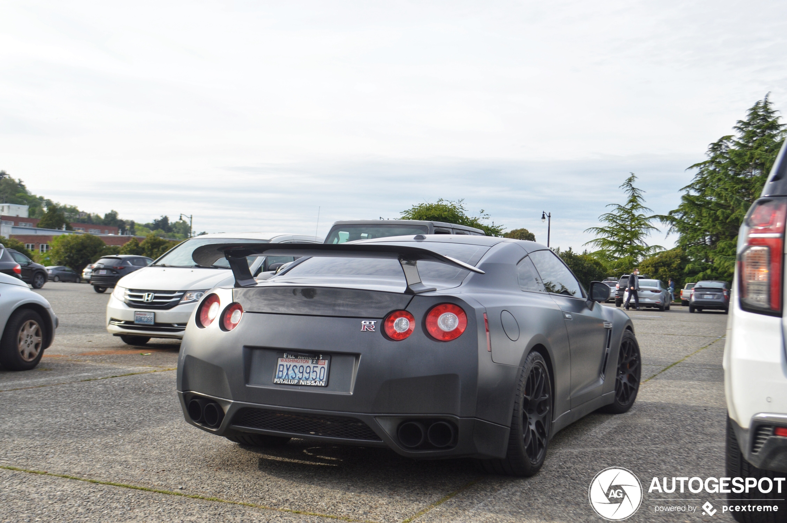 Nissan GT-R