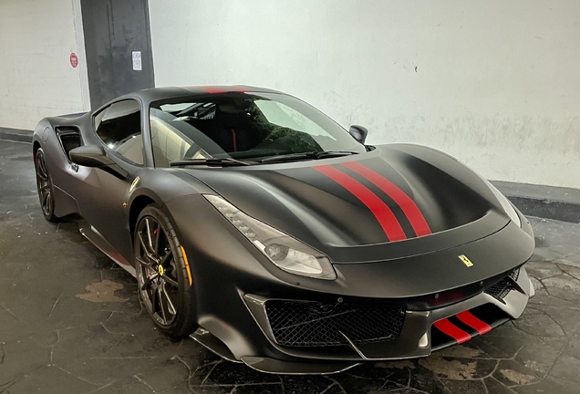 Ferrari 488 Pista