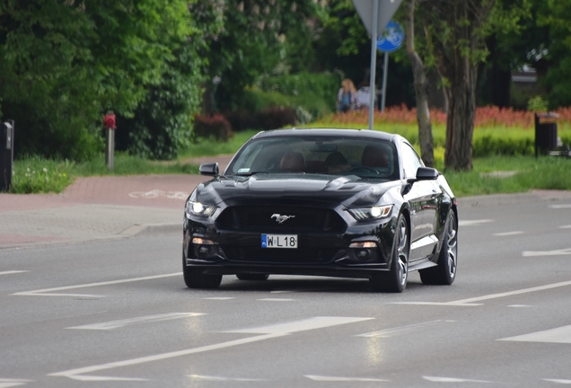 Ford Mustang GT 2015