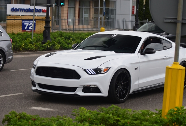 Ford Mustang GT 2015