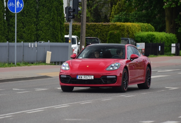 Porsche 971 Panamera GTS MkI