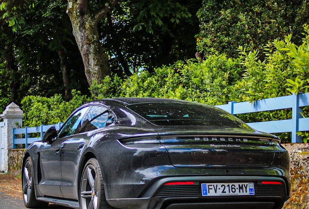 Porsche Taycan Turbo MkI